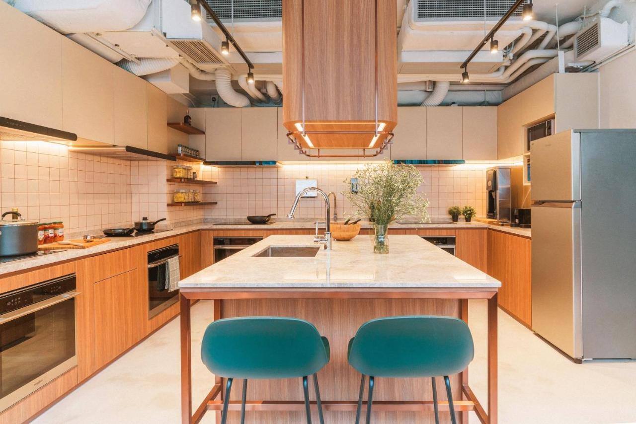 Weave Suites - Central West Hong Kong Bagian luar foto